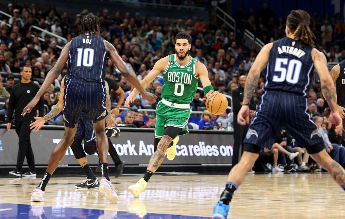 包含塔图姆重返赛场,出色防守首场状态出色,巴黎圣日耳曼观众沸腾!上演精彩一战的词条 包含塔图姆重返赛场,出色防守首场状态出色,巴黎圣日耳曼观众沸腾!上演精彩一战的词条